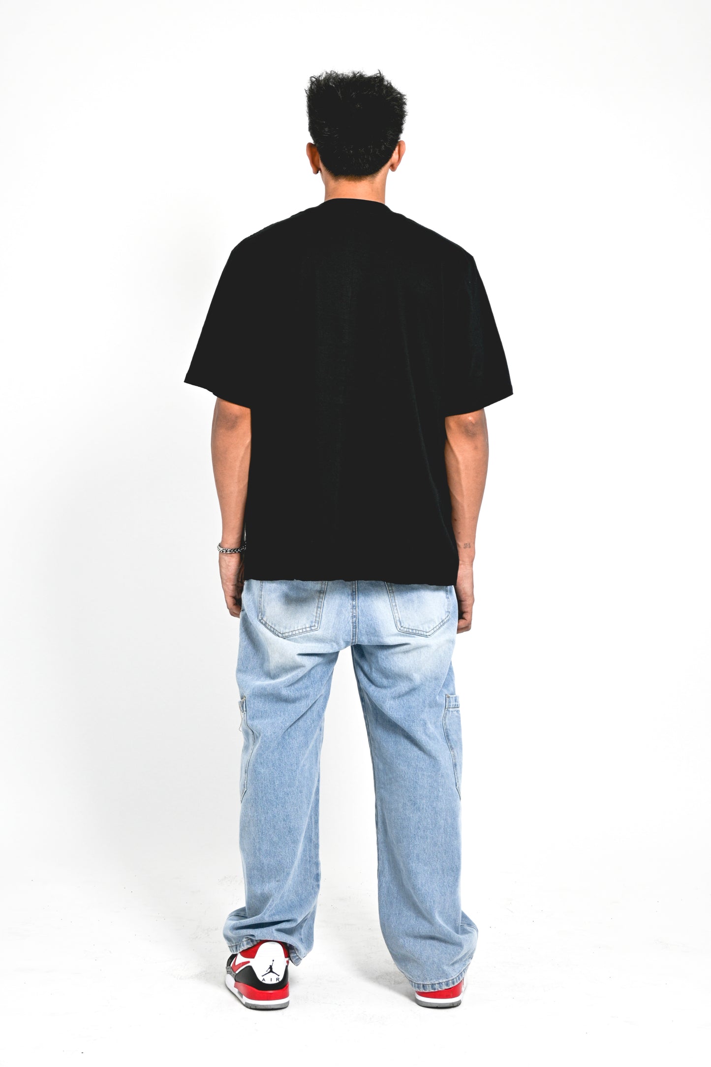 NBD OVERSIZED PLAIN TEES BLACK